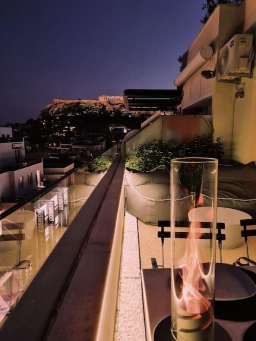 Heated Plunge Pool & Firepit Acropolis Penthouse Apartment เอเธนส์ ภายนอก รูปภาพ