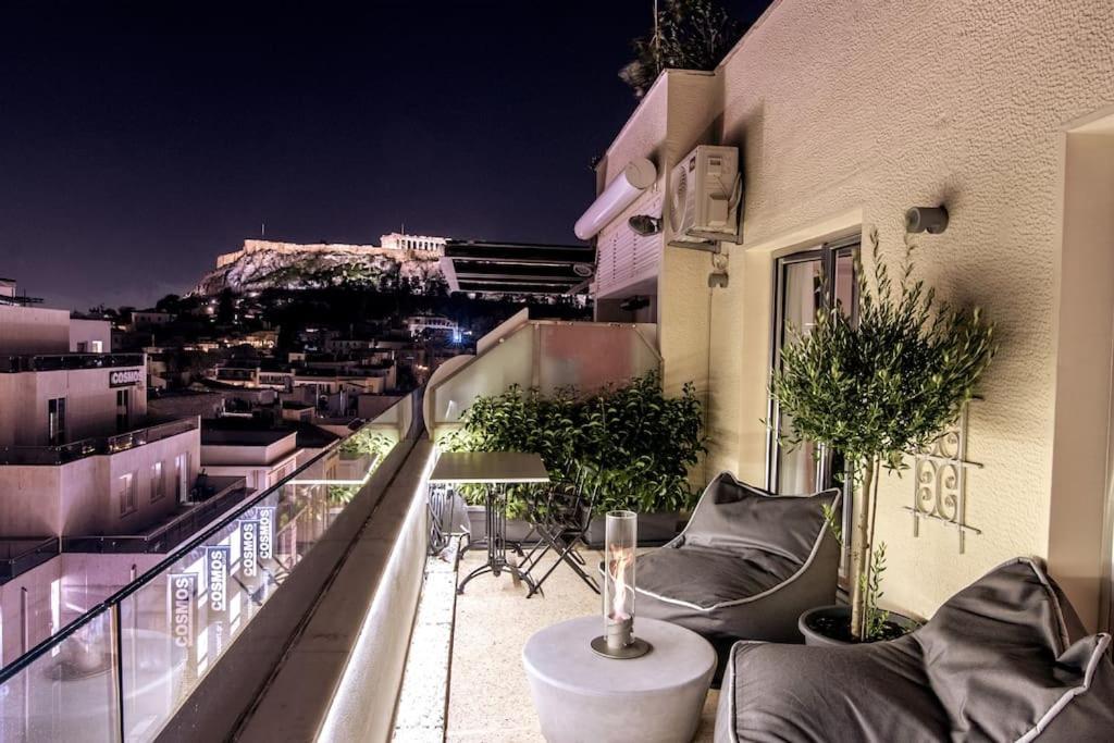 Heated Plunge Pool & Firepit Acropolis Penthouse Apartment เอเธนส์ ภายนอก รูปภาพ