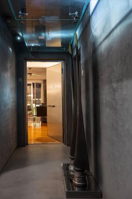 Heated Plunge Pool & Firepit Acropolis Penthouse Apartment เอเธนส์ ภายนอก รูปภาพ